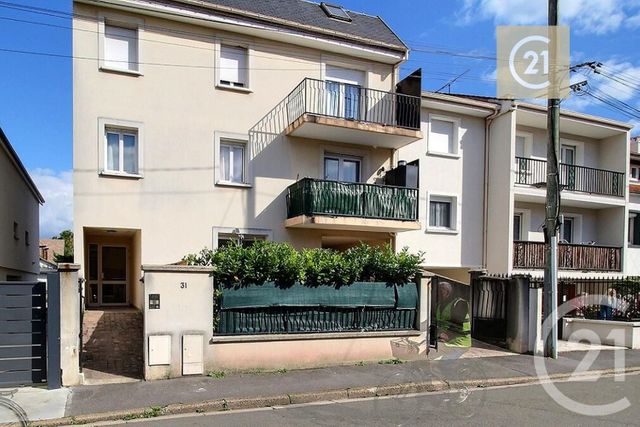 Afficher la photo en grand Appartement F5 à vendre - 5 pièces - 90,52 m2 - Les Pavillons Sous Bois - 93 - ILE-DE-FRANCE
