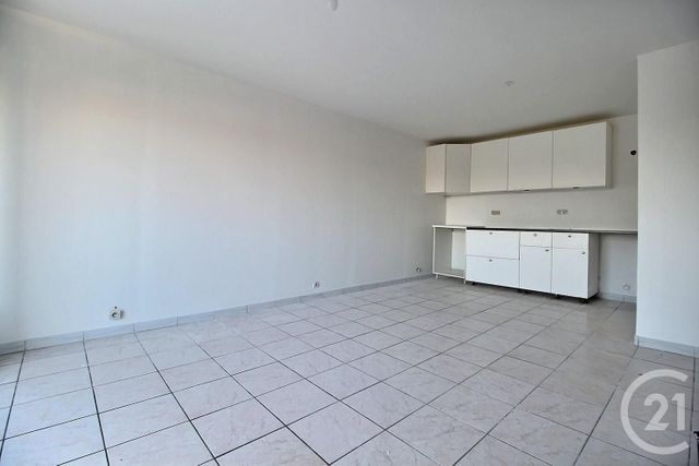 Appartement F5 à vendre - 5 pièces - 90,52 m2 - Les Pavillons Sous Bois - 93 - ILE-DE-FRANCE