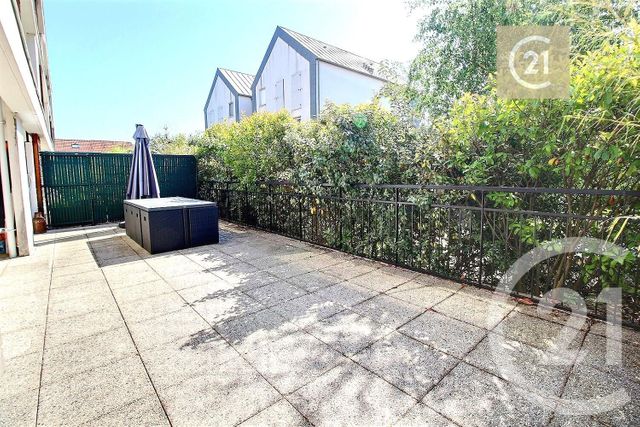 Afficher la photo en grand Appartement F2 à vendre - 2 pièces - 54,62 m2 - Les Pavillons Sous Bois - 93 - ILE-DE-FRANCE