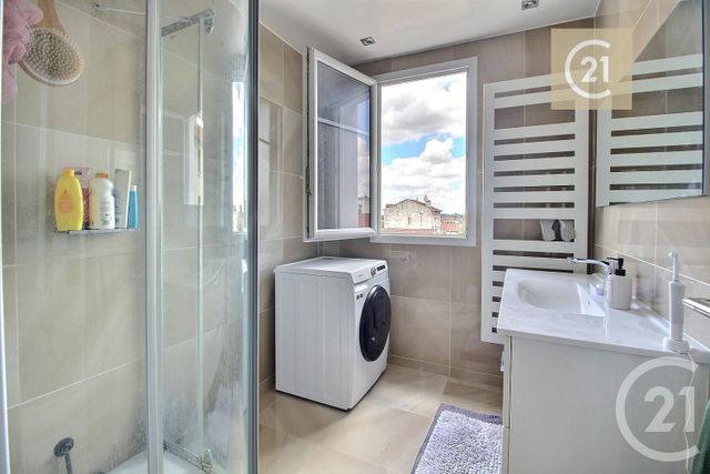 Afficher la photo en grand Appartement F3 à vendre - 3 pièces - 54,53 m2 - Les Pavillons Sous Bois - 93 - ILE-DE-FRANCE