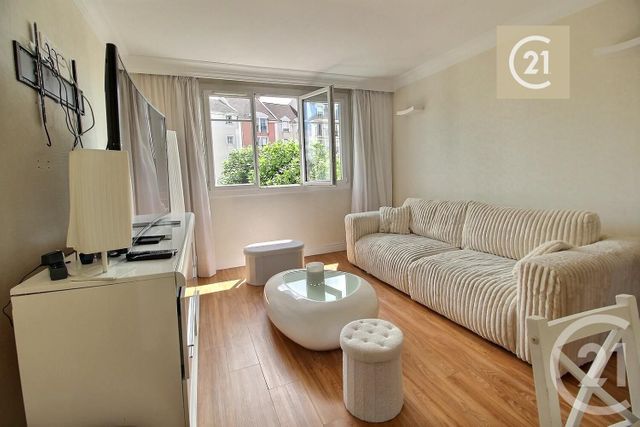 Afficher la photo en grand Appartement F3 à vendre - 3 pièces - 54,53 m2 - Les Pavillons Sous Bois - 93 - ILE-DE-FRANCE