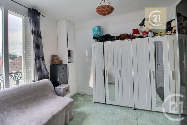 Maison à vendre - 5 pièces - 182,30 m2 - Livry Gargan - 93 - ILE-DE-FRANCE