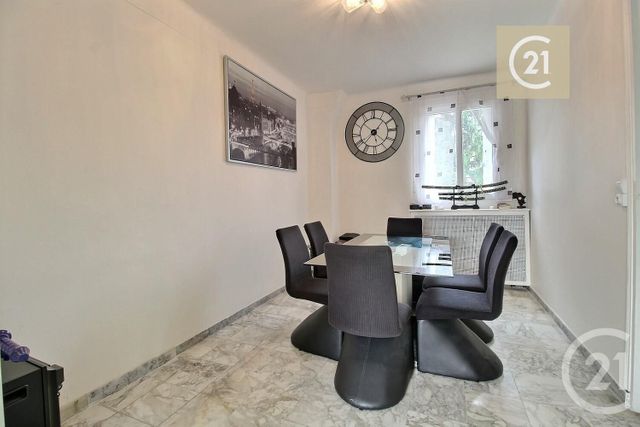 Maison à vendre - 5 pièces - 182,30 m2 - Livry Gargan - 93 - ILE-DE-FRANCE