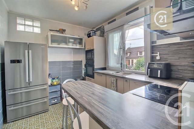 Maison à vendre - 5 pièces - 182,30 m2 - Livry Gargan - 93 - ILE-DE-FRANCE