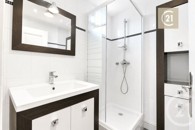 Appartement F4 &agrave; vendre - 3 pi&egrave;ces - 70,30 m2 - Les Pavillons Sous Bois - 93 - ILE-DE-FRANCE