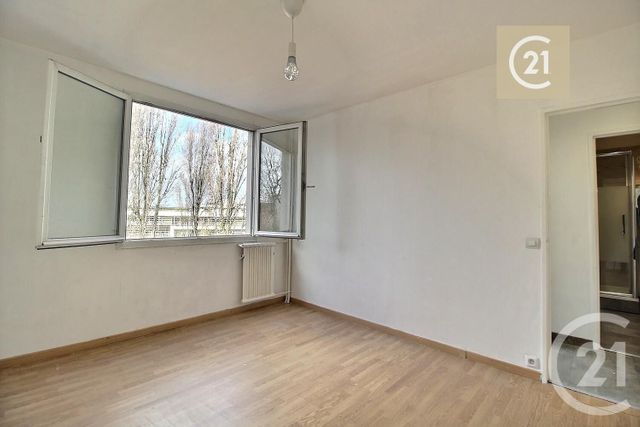 Appartement F4 &agrave; vendre - 3 pi&egrave;ces - 70,30 m2 - Les Pavillons Sous Bois - 93 - ILE-DE-FRANCE