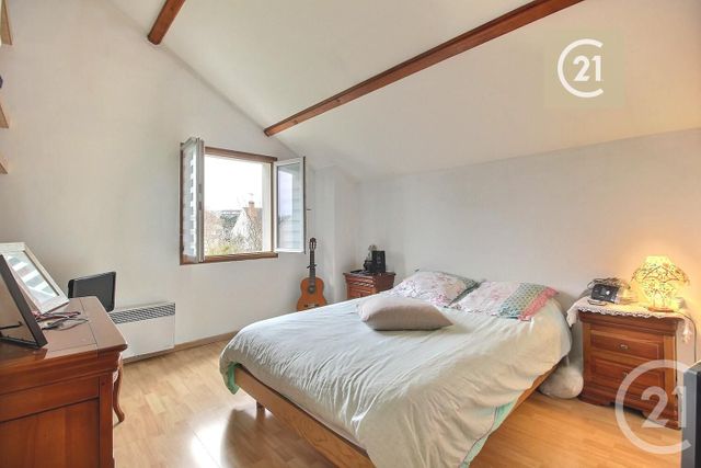 Maison à vendre - 5 pièces - 96,04 m2 - Livry Gargan - 93 - ILE-DE-FRANCE