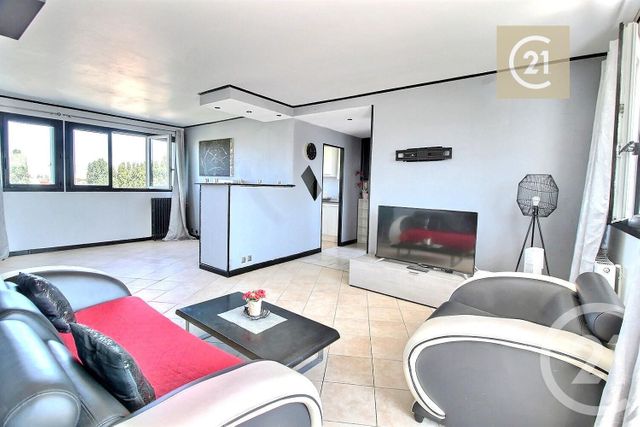 Afficher la photo en grand Appartement F4 à vendre - 4 pièces - 65 m2 - Les Pavillons Sous Bois - 93 - ILE-DE-FRANCE