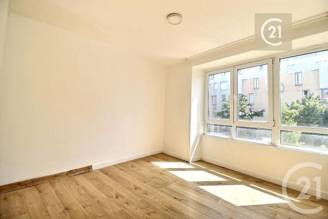 Afficher la photo en grand Appartement F5 à vendre - 11 pièces - 220 m2 - Champigny Sur Marne - 94 - ILE-DE-FRANCE