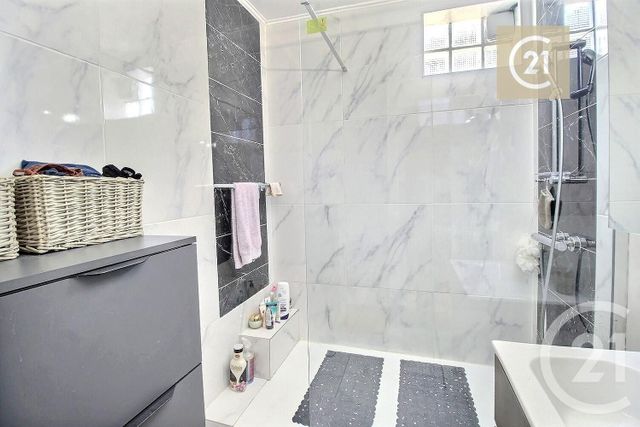 Maison à vendre - 7 pièces - 100 m2 - Livry Gargan - 93 - ILE-DE-FRANCE