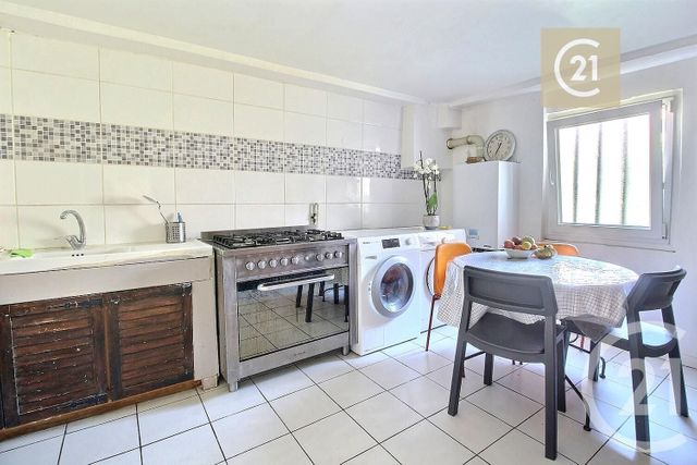 Maison à vendre - 7 pièces - 100 m2 - Livry Gargan - 93 - ILE-DE-FRANCE