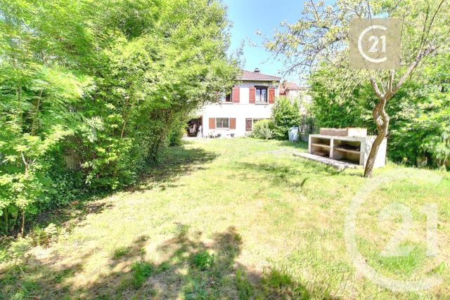 Maison à vendre - 7 pièces - 100 m2 - Livry Gargan - 93 - ILE-DE-FRANCE