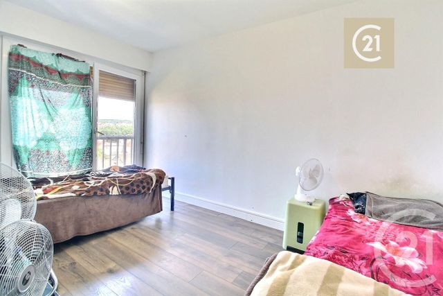 Afficher la photo en grand Appartement F2 à vendre - 2 pièces - 51 m2 - Les Pavillons Sous Bois - 93 - ILE-DE-FRANCE