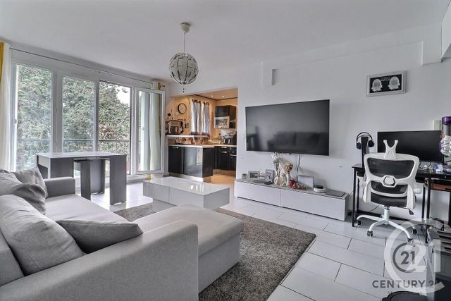 Appartement à vendre - 2 pièces - 44 m2 - Les Pavillons Sous Bois - 93 - ILE-DE-FRANCE