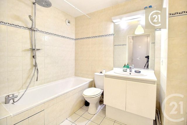 Afficher la photo en grand Appartement F2 à vendre - 2 pièces - 42,47 m2 - Les Pavillons Sous Bois - 93 - ILE-DE-FRANCE