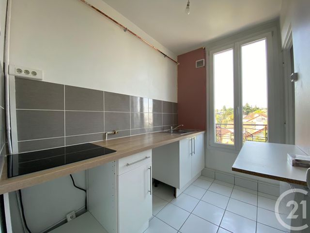 Afficher la photo en grand Appartement F2 à vendre - 2 pièces - 39 m2 - Le Raincy - 93 - ILE-DE-FRANCE