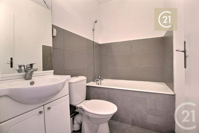 Appartement F1 à vendre - 1 pièce - 25,83 m2 - Les Pavillons Sous Bois - 93 - ILE-DE-FRANCE