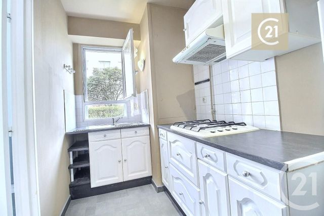Appartement F1 à vendre - 1 pièce - 25,83 m2 - Les Pavillons Sous Bois - 93 - ILE-DE-FRANCE