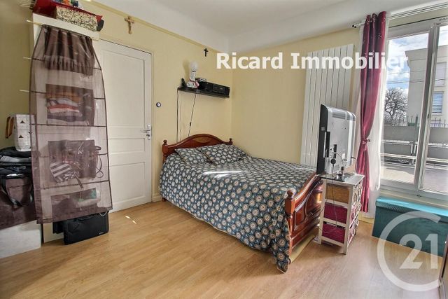 Maison à vendre - 5 pièces - 85 m2 - Livry Gargan - 93 - ILE-DE-FRANCE