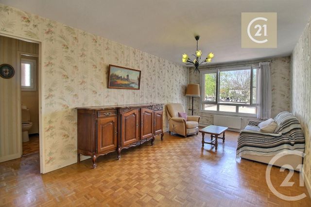 Afficher la photo en grand Appartement F2 à vendre - 2 pièces - 54 m2 - Les Pavillons Sous Bois - 93 - ILE-DE-FRANCE