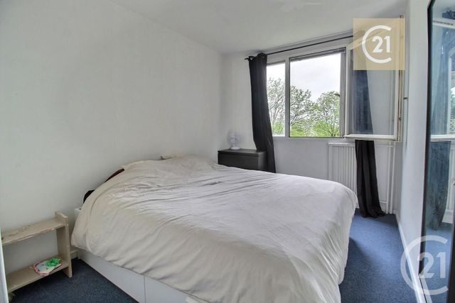 Appartement F4 &agrave; vendre - 4 pi&egrave;ces - 78,55 m2 - Livry Gargan - 93 - ILE-DE-FRANCE