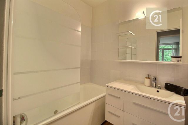 Appartement F4 &agrave; vendre - 4 pi&egrave;ces - 78,55 m2 - Livry Gargan - 93 - ILE-DE-FRANCE