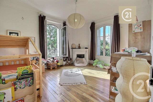 Maison à vendre - 6 pièces - 223,30 m2 - Les Pavillons Sous Bois - 93 - ILE-DE-FRANCE