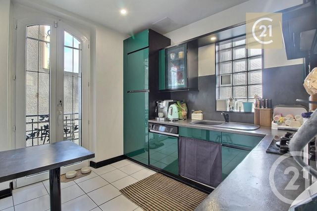 Maison à vendre - 6 pièces - 223,30 m2 - Les Pavillons Sous Bois - 93 - ILE-DE-FRANCE