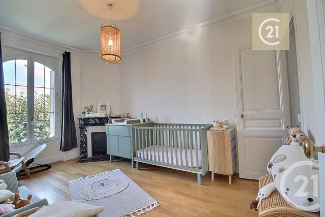 Maison à vendre - 6 pièces - 223,30 m2 - Les Pavillons Sous Bois - 93 - ILE-DE-FRANCE