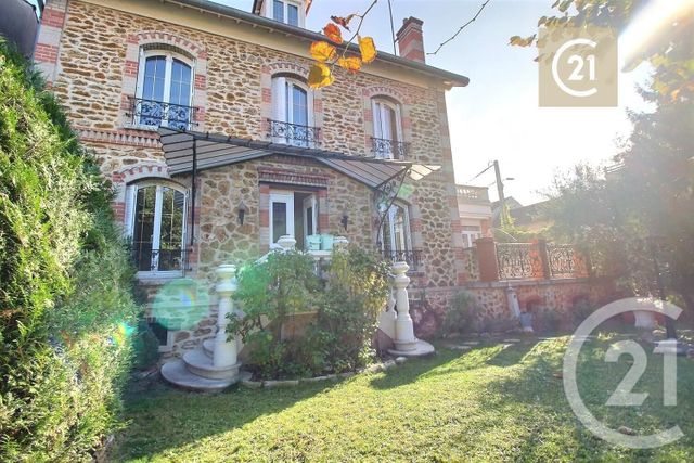 Maison à vendre - 6 pièces - 223,30 m2 - Les Pavillons Sous Bois - 93 - ILE-DE-FRANCE