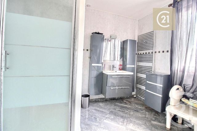 Maison à vendre - 6 pièces - 137 m2 - Livry Gargan - 93 - ILE-DE-FRANCE