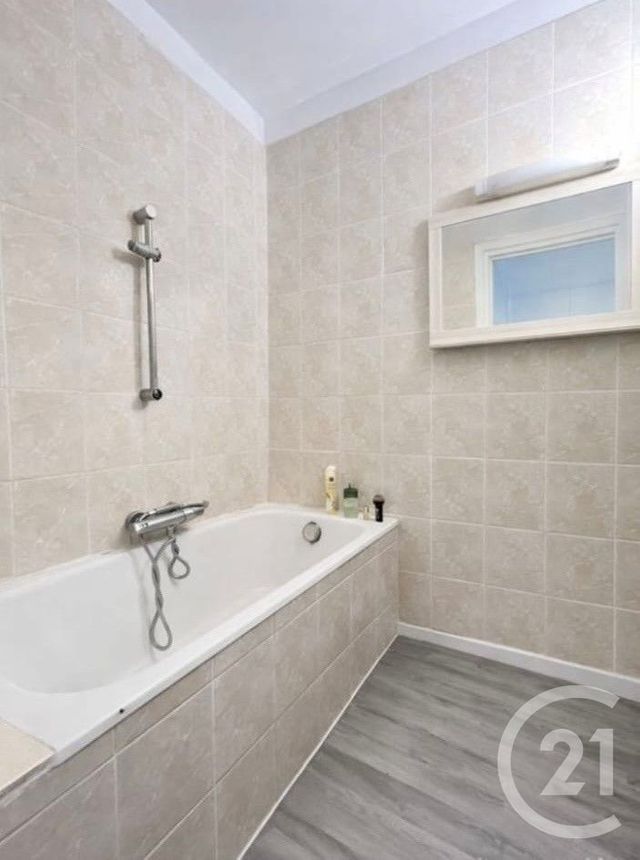 Appartement F3 &agrave; vendre - 3 pi&egrave;ces - 57,49 m2 - Les Pavillons Sous Bois - 93 - ILE-DE-FRANCE