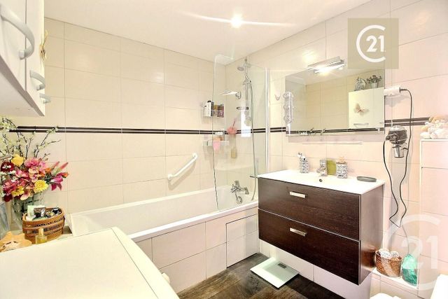 Appartement F2 &agrave; vendre - 2 pi&egrave;ces - 55,34 m2 - Livry Gargan - 93 - ILE-DE-FRANCE