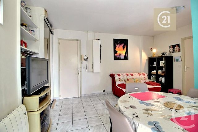 Appartement F3 &agrave; vendre - 3 pi&egrave;ces - 49,09 m2 - Les Pavillons Sous Bois - 93 - ILE-DE-FRANCE