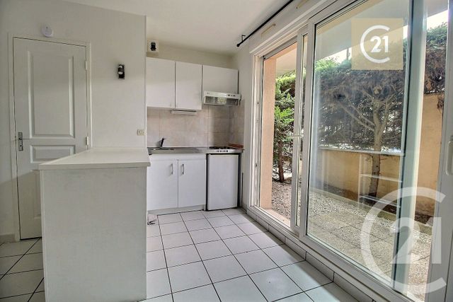 Appartement F1 &agrave; vendre - 1 pi&egrave;ce - 24,26 m2 - Livry Gargan - 93 - ILE-DE-FRANCE