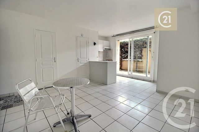 Appartement F1 à vendre LIVRY GARGAN