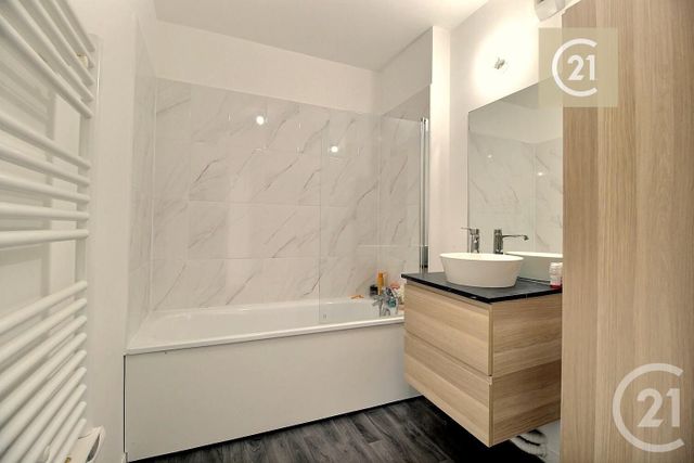 Appartement F4 &agrave; vendre - 4 pi&egrave;ces - 78,29 m2 - Les Pavillons Sous Bois - 93 - ILE-DE-FRANCE