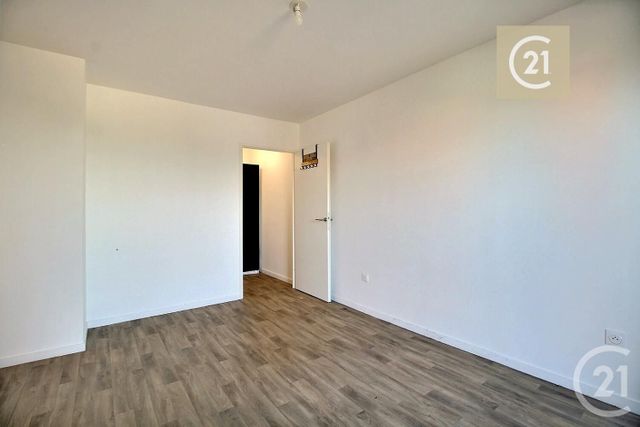 Appartement F4 &agrave; vendre - 4 pi&egrave;ces - 78,29 m2 - Les Pavillons Sous Bois - 93 - ILE-DE-FRANCE