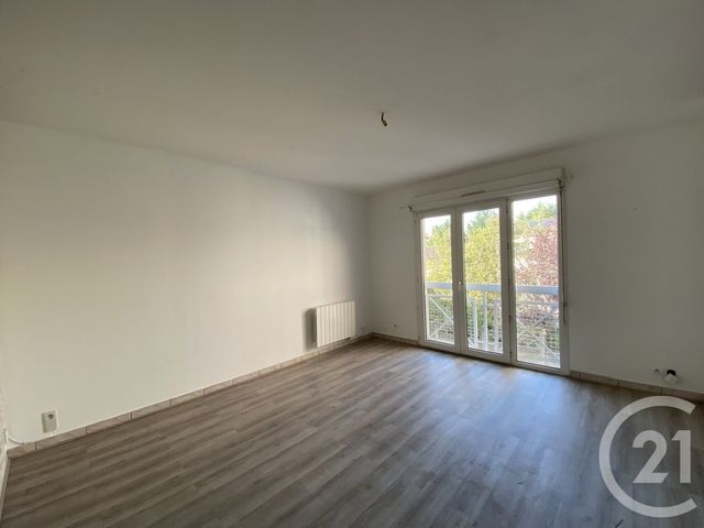 Appartement F3 &agrave; vendre - 3 pi&egrave;ces - 60,43 m2 - Les Pavillons Sous Bois - 93 - ILE-DE-FRANCE