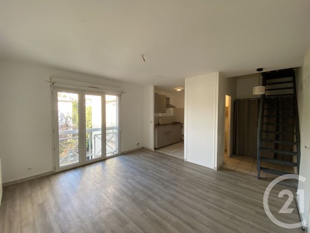 Appartement F3 &agrave; vendre - 3 pi&egrave;ces - 60,43 m2 - Les Pavillons Sous Bois - 93 - ILE-DE-FRANCE