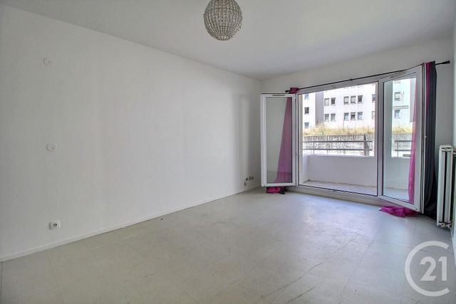 Appartement F2 à vendre - 2 pièces - 48,19 m2 - Bondy - 93 - ILE-DE-FRANCE