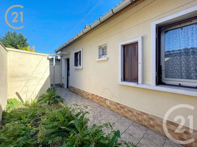 Afficher la photo en grand Maison à vendre - 3 pièces - 53 m2 - Bondy - 93 - ILE-DE-FRANCE