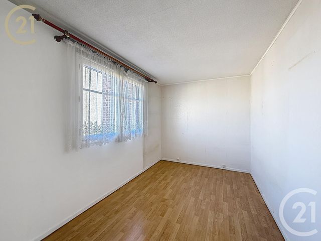 Afficher la photo en grand Appartement F3 à vendre - 3 pièces - 52,86 m2 - Bondy - 93 - ILE-DE-FRANCE