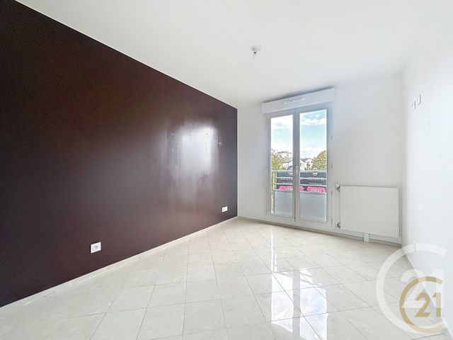 Appartement F3 à vendre - 3 pièces - 63,43 m2 - Bondy - 93 - ILE-DE-FRANCE