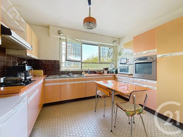 Appartement F4 à vendre - 4 pièces - 75,24 m2 - Bondy - 93 - ILE-DE-FRANCE