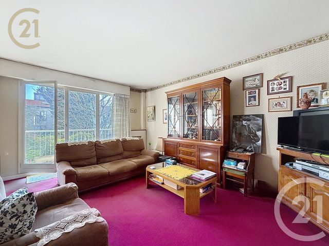 Appartement F4 à vendre - 4 pièces - 75,24 m2 - Bondy - 93 - ILE-DE-FRANCE