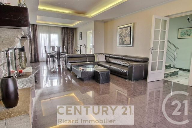 Maison à vendre - 6 pièces - 152 m2 - Bondy - 93 - ILE-DE-FRANCE
