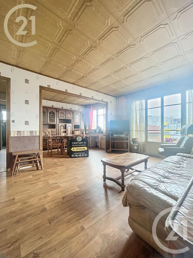 Afficher la photo en grand Appartement F4 à vendre - 4 pièces - 70 m2 - Noisy Le Sec - 93 - ILE-DE-FRANCE