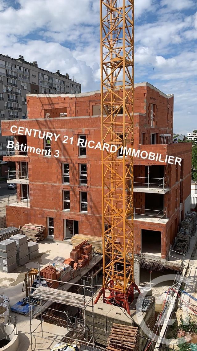 Afficher la photo en grand Appartement F4 à vendre - 4 pièces - 80,68 m2 - Bondy - 93 - ILE-DE-FRANCE