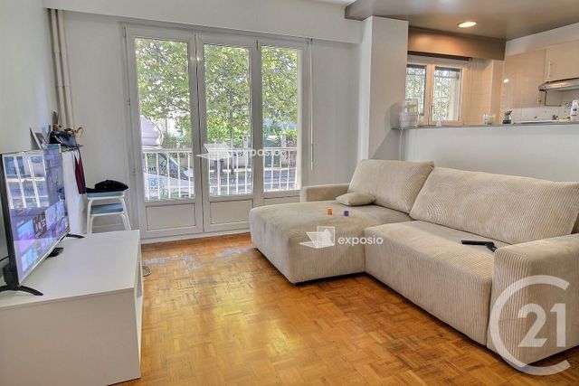 Appartement F3 à vendre - 3 pièces - 55 m2 - Noisy Le Sec - 93 - ILE-DE-FRANCE